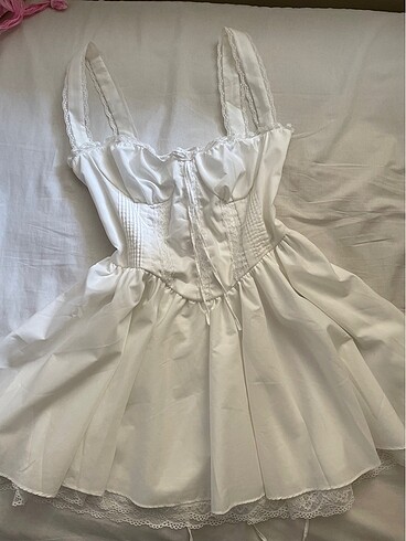Zara beyaz dantelli elbise