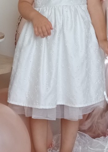 4 Yaş Beden beyaz Renk Kız Çocuk Beyaz Nakışlı Pamuk Elbise