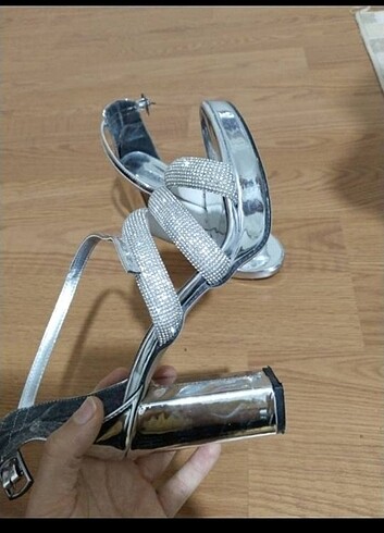Diğer Taşlı topuklu ayakkabı