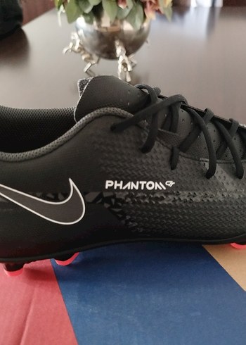 tek ebat Beden siyah Renk Nike phantom krampon (İsviçre)Ayakkabısı Phantom