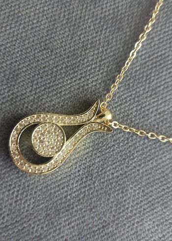 Altın Zincirli Modern Klasik Midi Kolye - Görsel 4