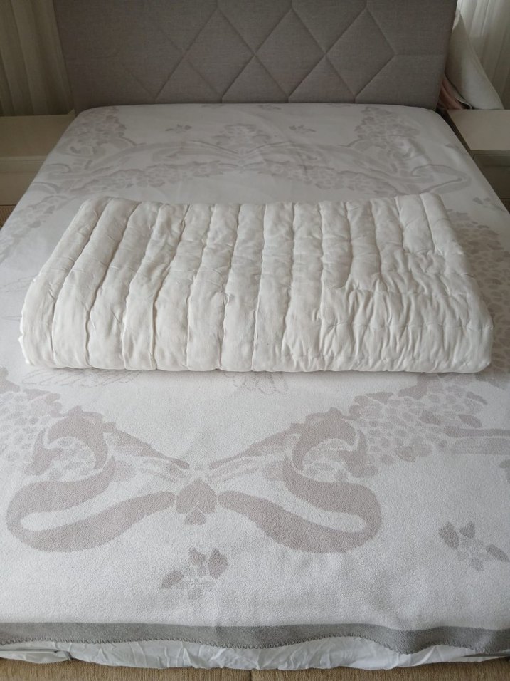 Çift kişilik orijinal el dokuması beyaz yün yorgan - Görsel 3