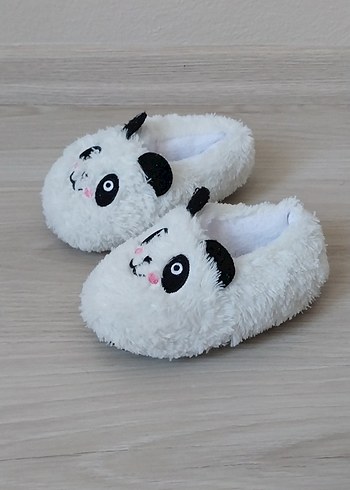 Kız Çocuk Beyaz Leopar Desenli Kürklü Ev Terliği - Görsel 2