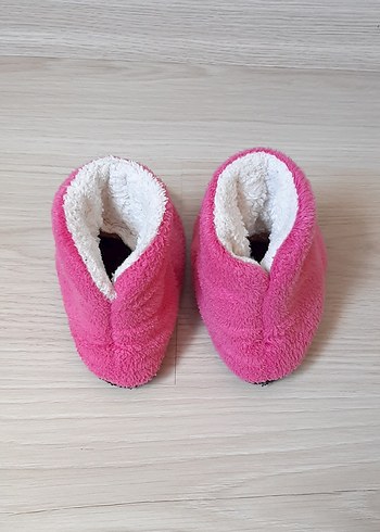 Kız Çocuk Pembe Nakışlı Sıcak Ev Terliği - Görsel 2