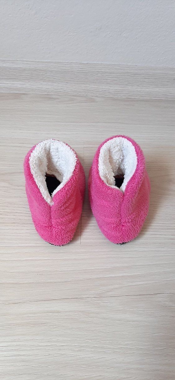 Kız Çocuk Pembe Nakışlı Sıcak Ev Terliği - Görsel 2