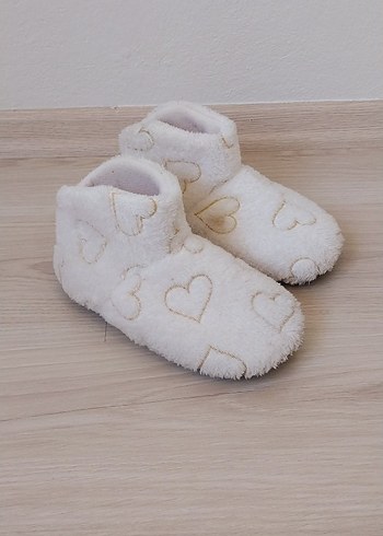 Kızlar için Beyaz Sıcak Kürklü Ev Terliği - Görsel 4