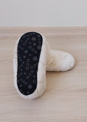 Kızlar için Beyaz Sıcak Kürklü Ev Terliği - Görsel 5