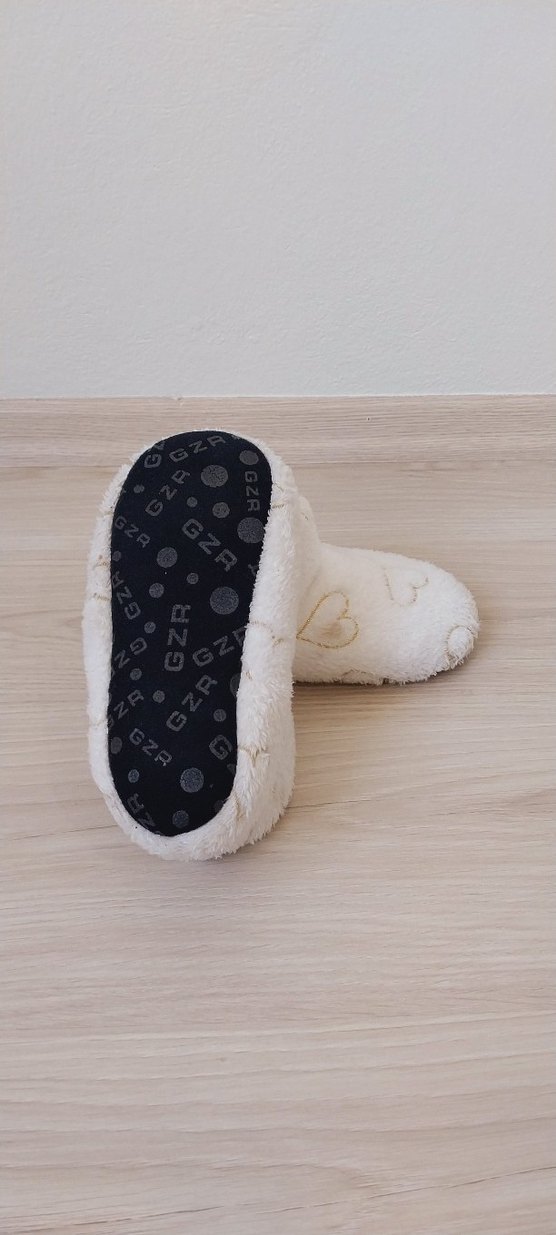 Kızlar için Beyaz Sıcak Kürklü Ev Terliği - Görsel 5