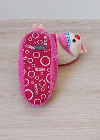 Renkli Nakışlı Kız Çocuk Ev Terliği - Görsel 5