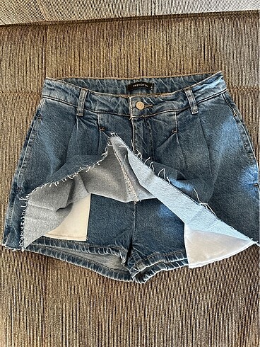 36 Beden lacivert Renk Trendyol denim şort etek kot jean