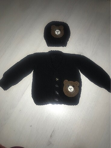 0-3 Ay Beden Bebek hırka ve şapkası