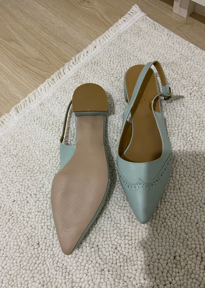 Topuklu ayakkabı - Görsel 2