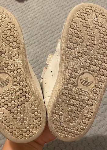 23 Beden beyaz Renk Kız Çocuk Beyaz Adidas Spor Ayakkabı