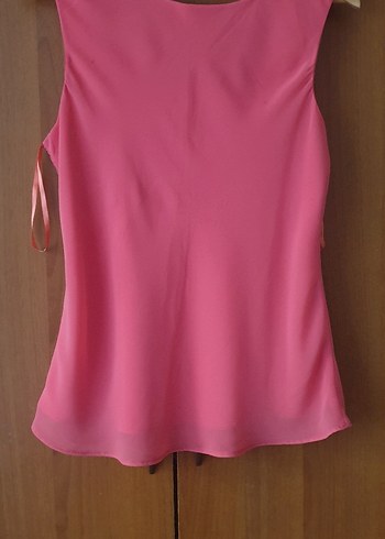 42 Beden Pullu ve İşlemeli Pembe Straplez Bluz