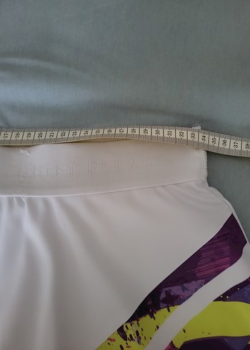 Beyaz Baskılı Mini Spor Etek - Görsel 7