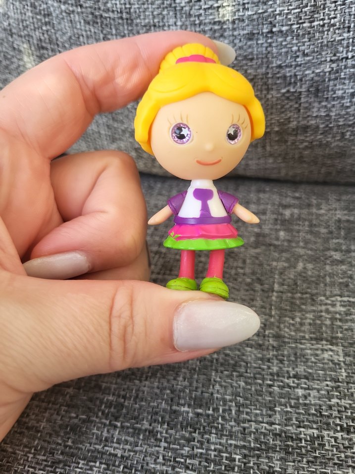 Renkli Minik Kız Bebek Oyuncak - Görsel 3