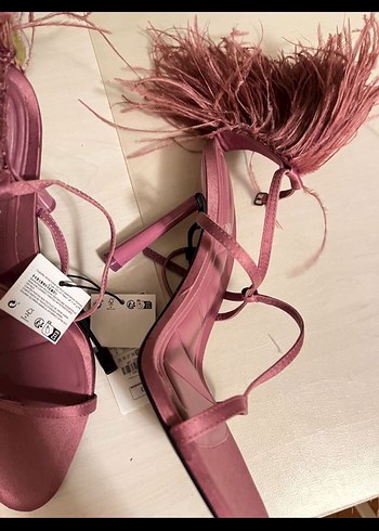 Püsküllü Pembe İpek Stiletto - Görsel 3