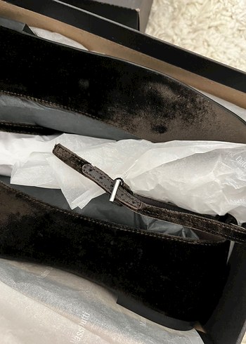 Siyah Süet Tokalı Stiletto Topuklu Kadın Ayakkabı - Görsel 3