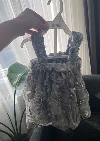 Gri Nakışlı Fırfırlı Kız Çocuk Elbise - Görsel 2