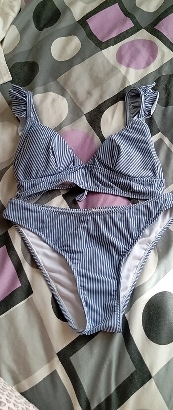 Kadın bikini takımı