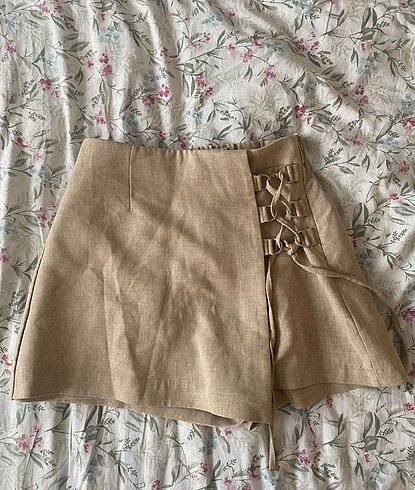 bershka sort etek