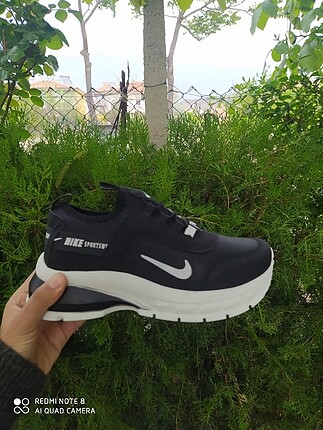 Nike Spor Ayakkabı