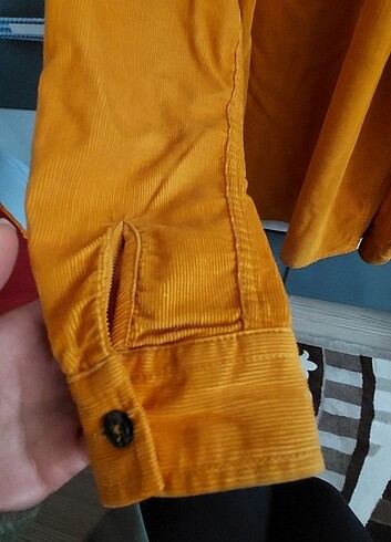 LC Waikiki Gömlek kadifedir