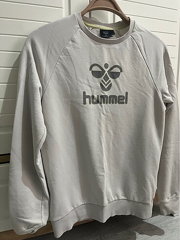 Hummel sweatshirt