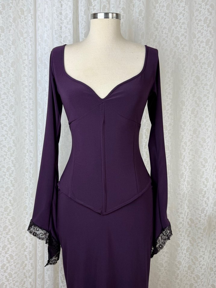 Uzun Kollu Mor Gotik Kadın Abiye Elbise - Görsel 2