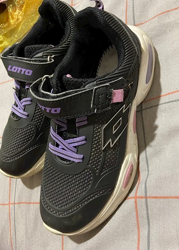 Mor Bağcıklı Kız Çocuk Spor Ayakkabı - Görsel 3