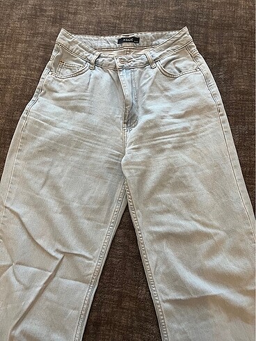 Wide leg jean