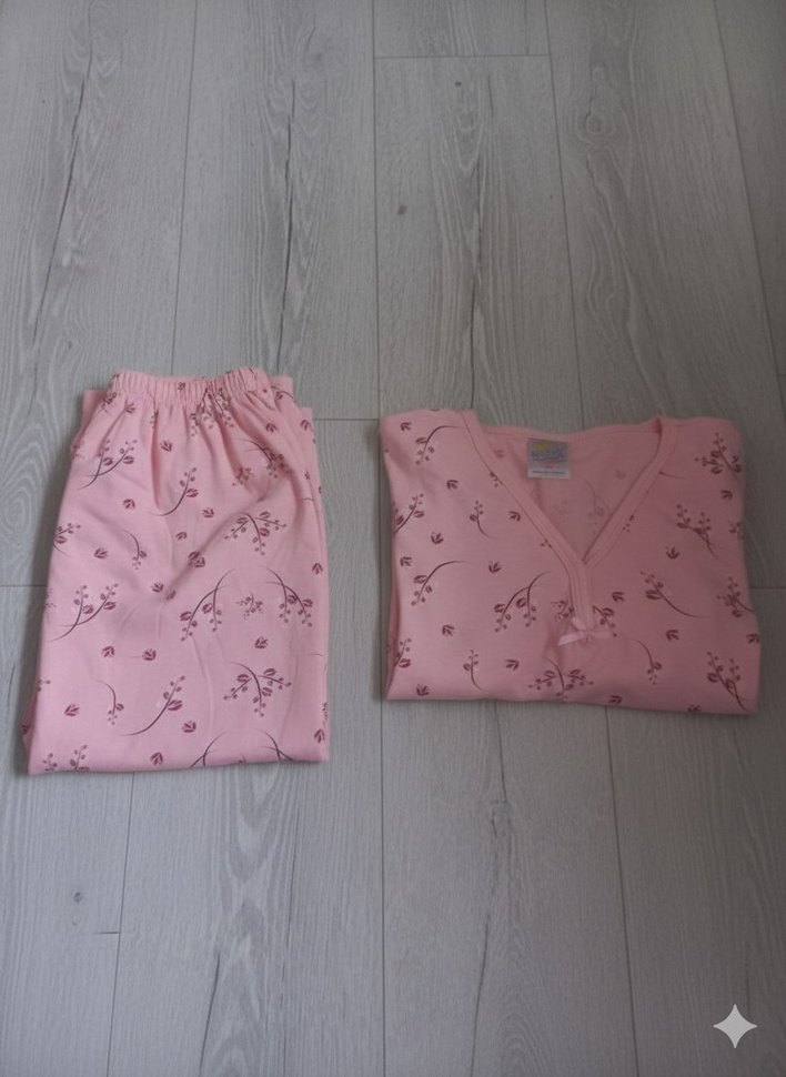 Çiçek Desenli Battal Beden Pijama Takımı - Yeni/Etiketli - Görsel 4