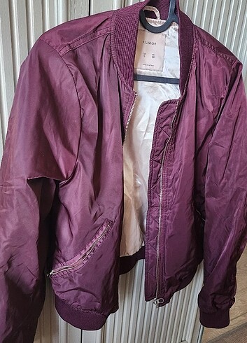 s Beden PULL&BEAR BOMBER MONT