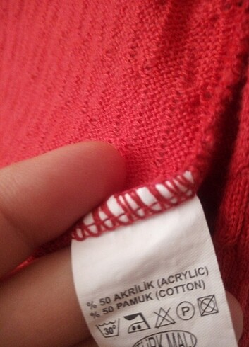 m Beden kırmızı Renk P acrylıc Pcotton hırka