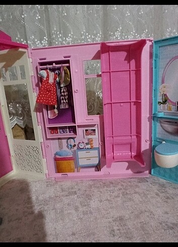  Beden Barbie taşınabilir ev