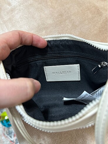 Pull&Bear çapraz çanta