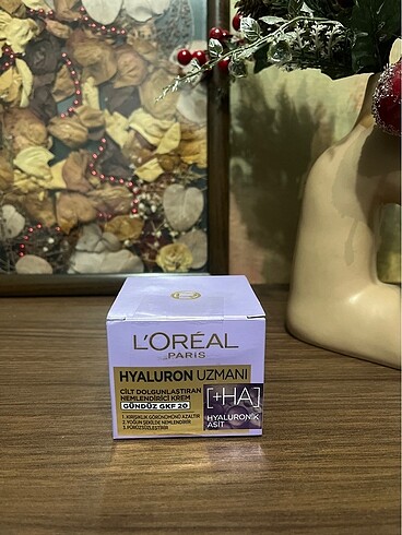 Loreal Dolgunlaştıran Nemlendirici Krem