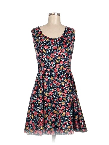 Vintage Love Kısa Elbise %70 İndirimli.