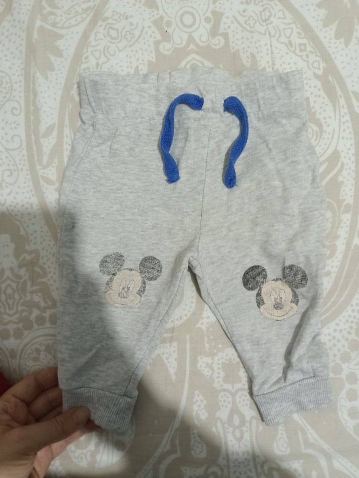 Mickey Mouse Baskılı Bebek Takımı - Görsel 3