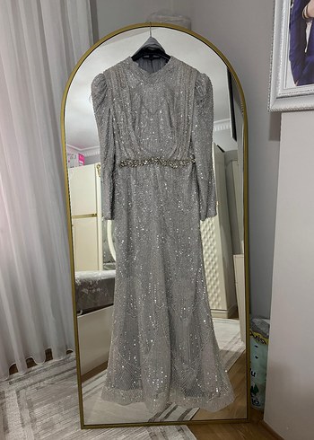 Gri Uzun Kollu Drapeli Abiye Elbise - Görsel 4