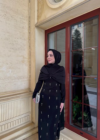 Siyah Nakışlı Uzun Gotik Elbise - Görsel 4