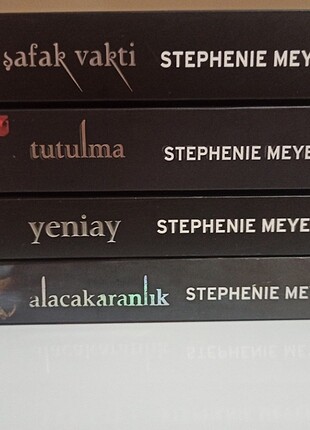 Alacakaranlık Kitap Serisi