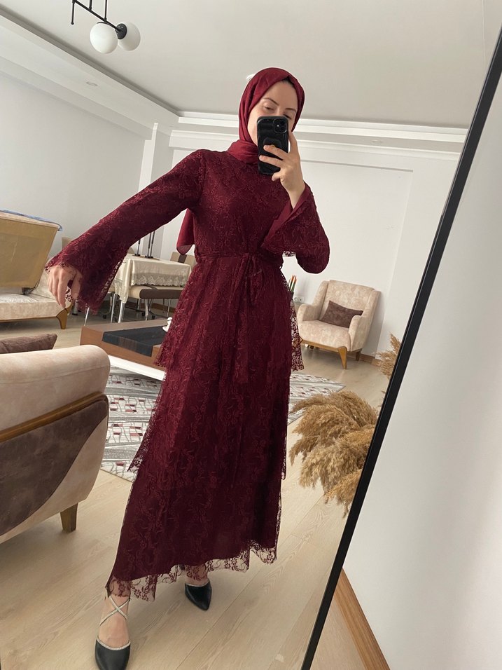 Bordo Nakışlı Uzun Dantel Elbise kat katlı - Görsel 2