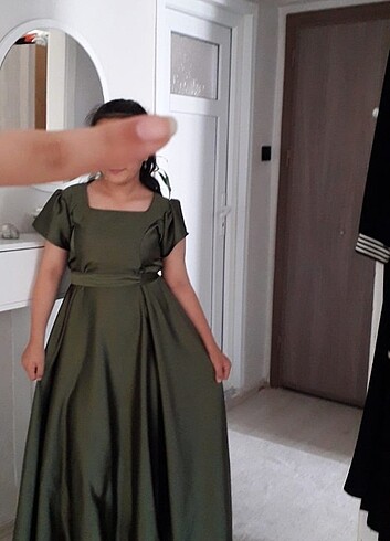 Diğer Haki Kare Yaka Saten Abiye