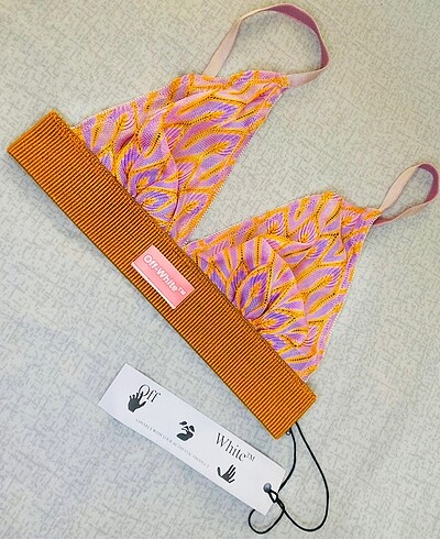 s Beden Off White Crop