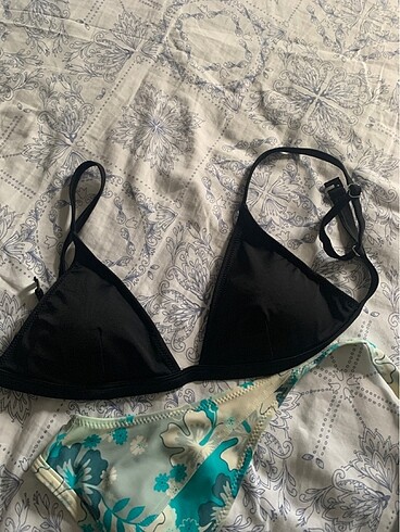 38 Beden Bikini üstü