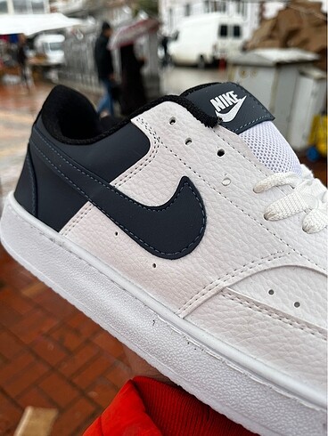 42 Numara Nike
