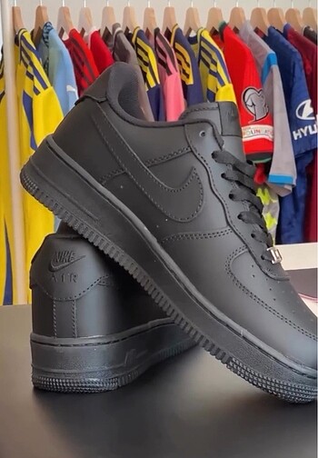 Nike Air Force