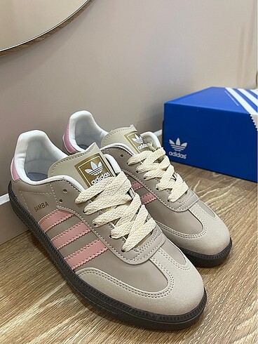 Adidas Samba