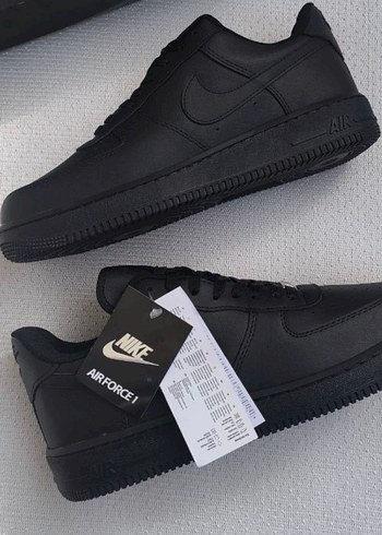 Nike Air Force 1 Siyah Minimal Sneaker